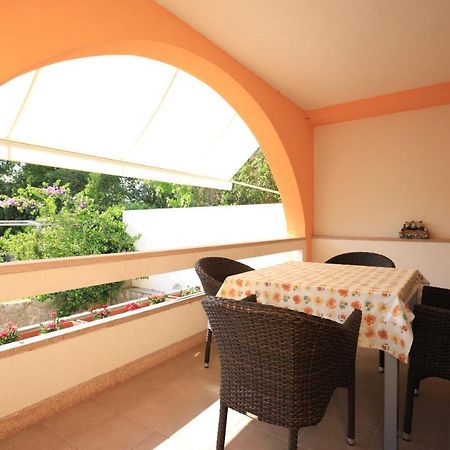 Apartmani Lovorka Punat Exterior photo