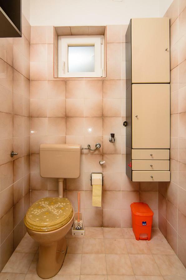 Apartmani Lovorka Punat Exterior photo