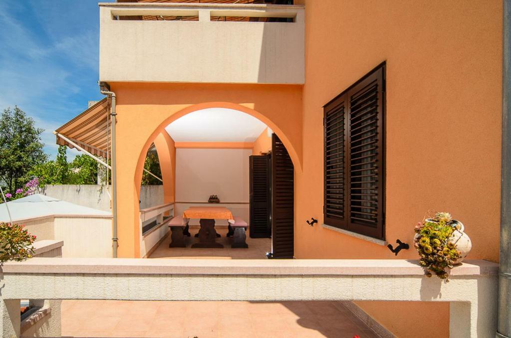 Apartmani Lovorka Punat Exterior photo