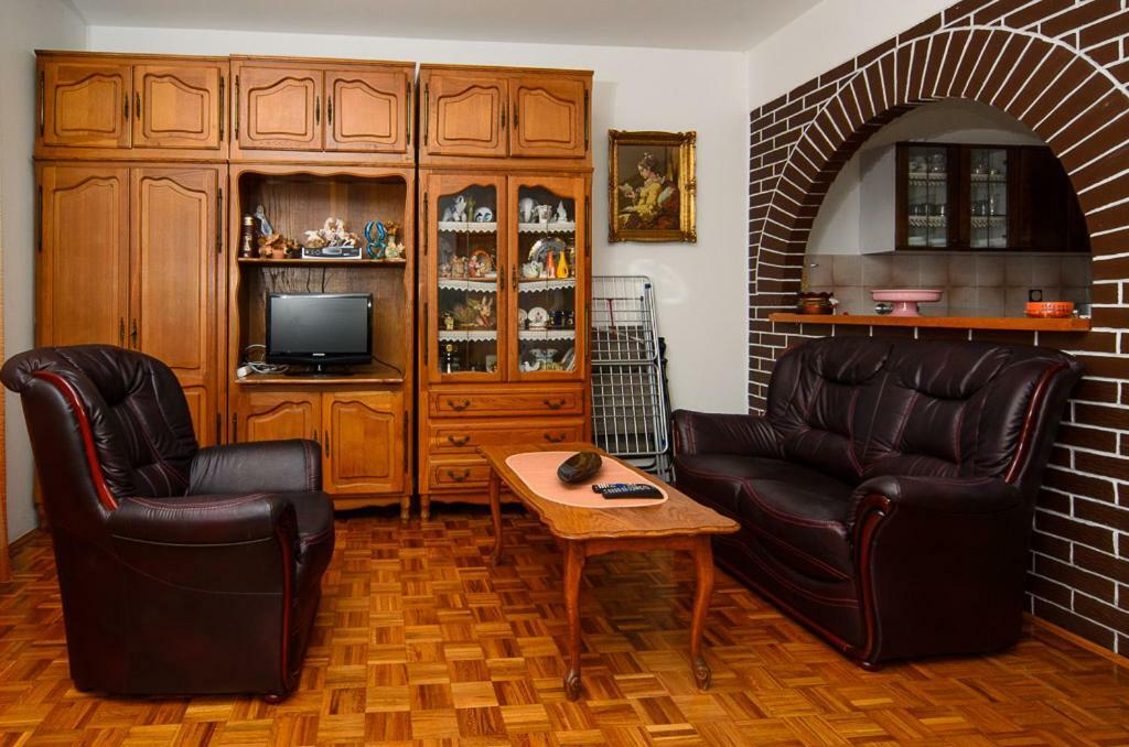 Apartmani Lovorka Punat Exterior photo