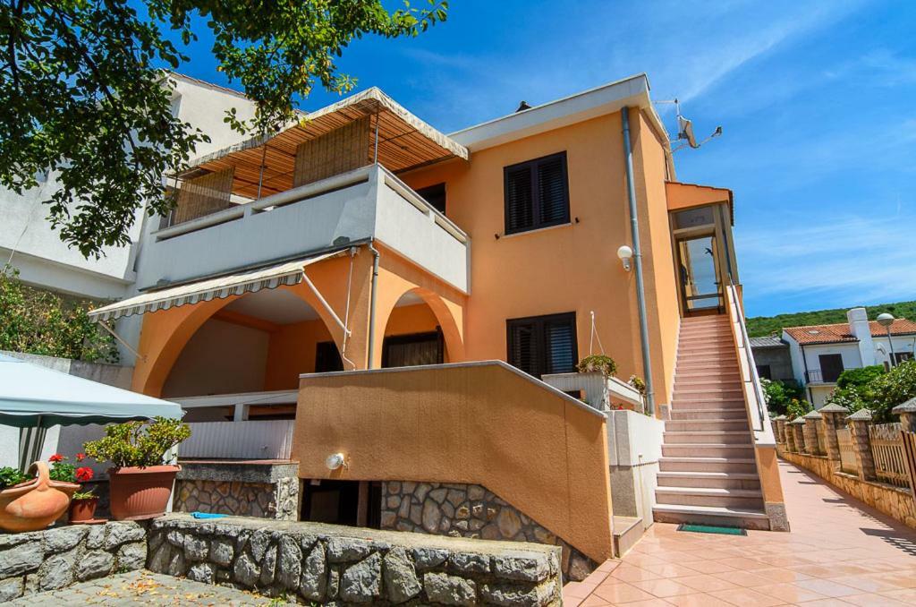 Apartmani Lovorka Punat Exterior photo