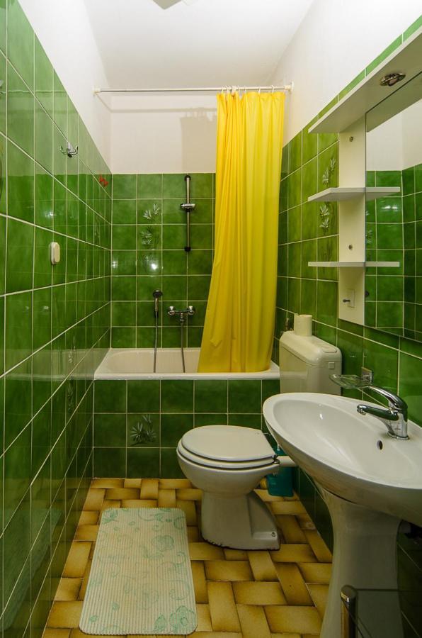 Apartmani Lovorka Punat Exterior photo